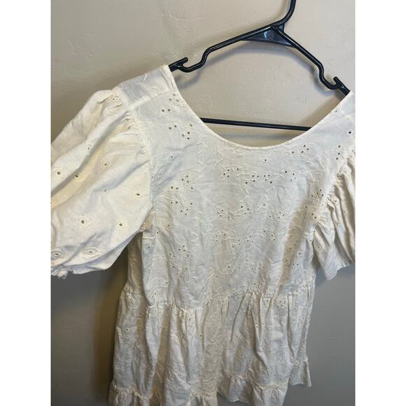 Sunday Best Aritzia White Eyelet Bubble Sleeve Peplum Girly Romantic Blouse XS - Picture 7 of 15
